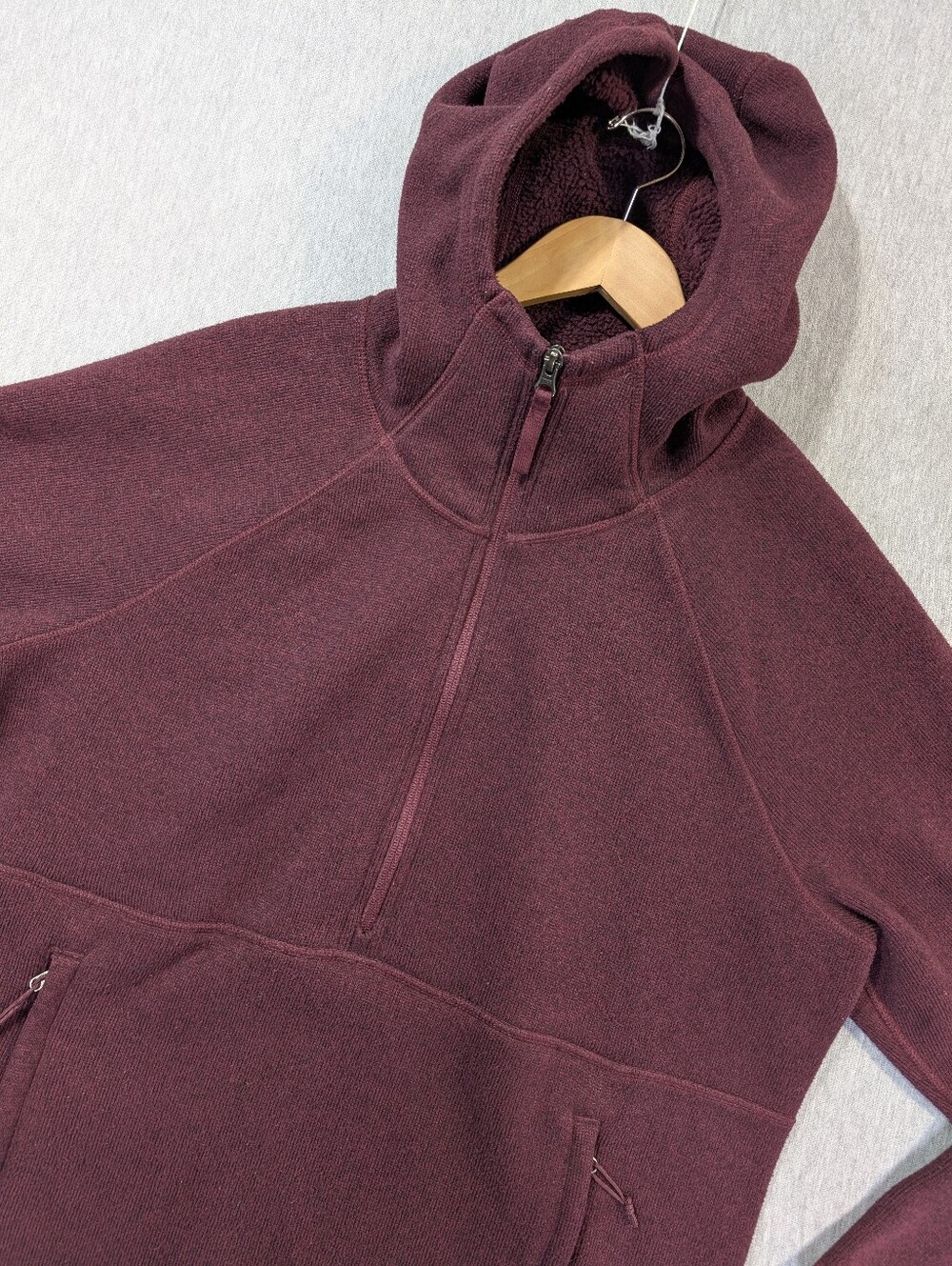 The North Face Crescent Hooded Pullover Fleece Women's XXL Maroon Zip Pockets